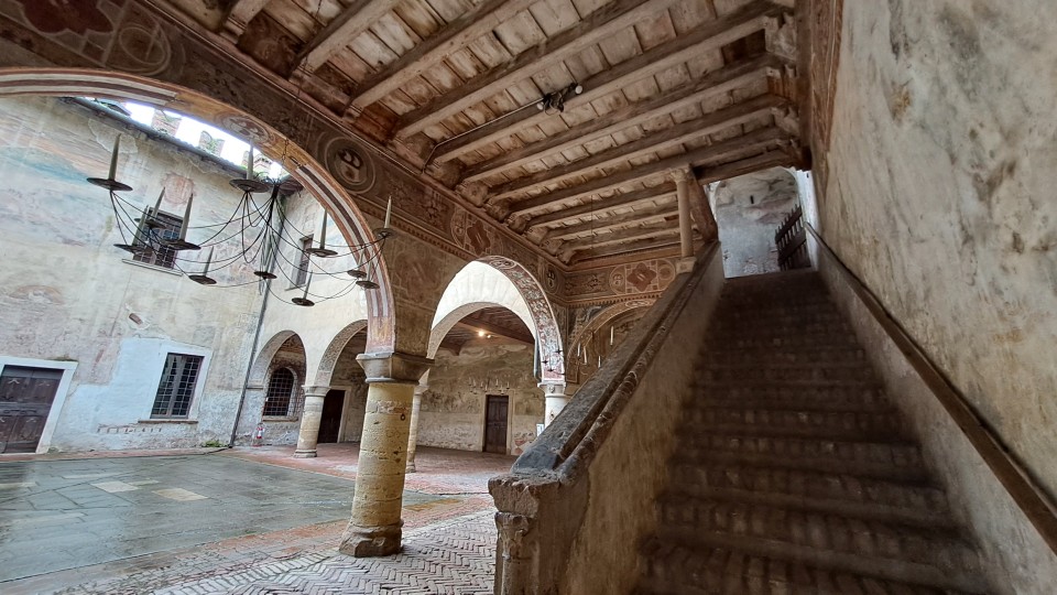 Castello di Malpaga