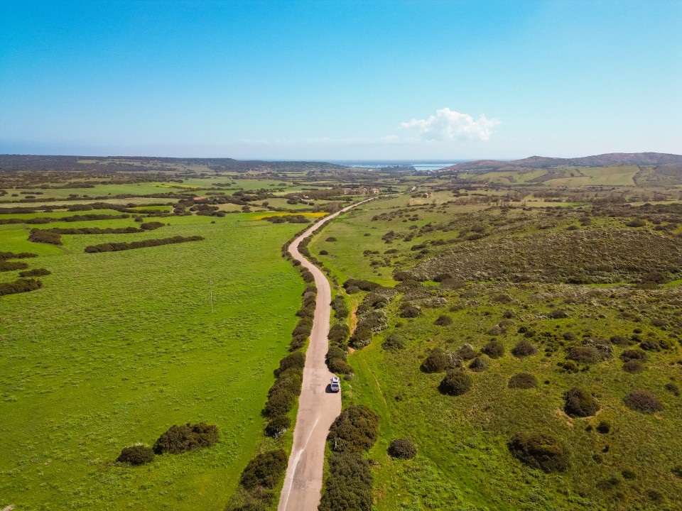 Strada per Torre dei Corsari