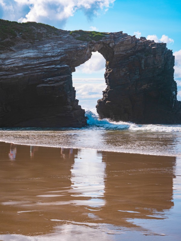 Praia das Catedrais