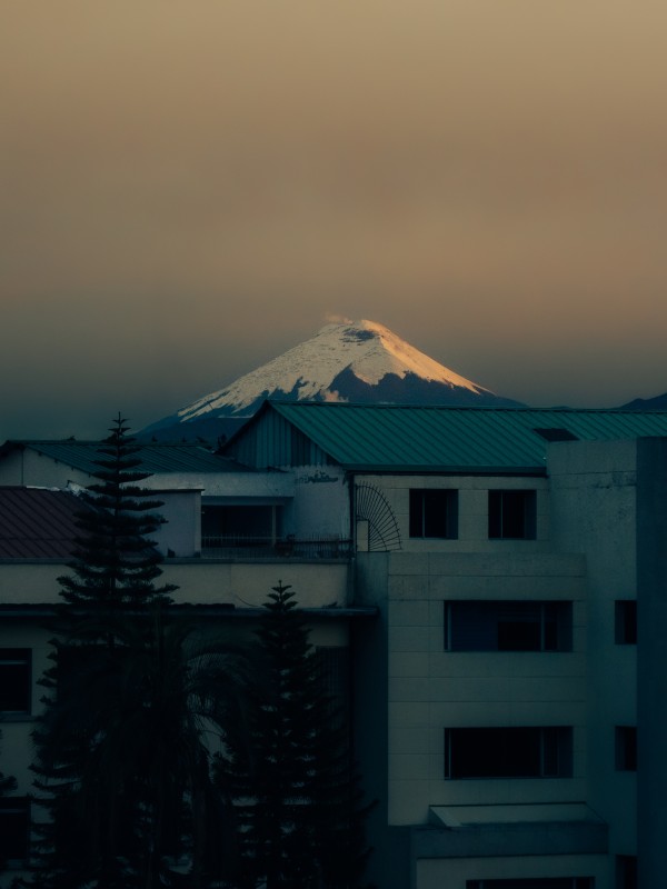 Cotopaxi visto da Quito Cotopaxi visto da Quito