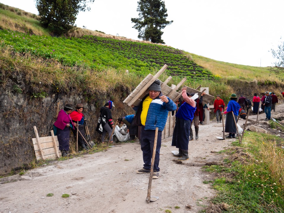 Minga -  Lavoro comunitario