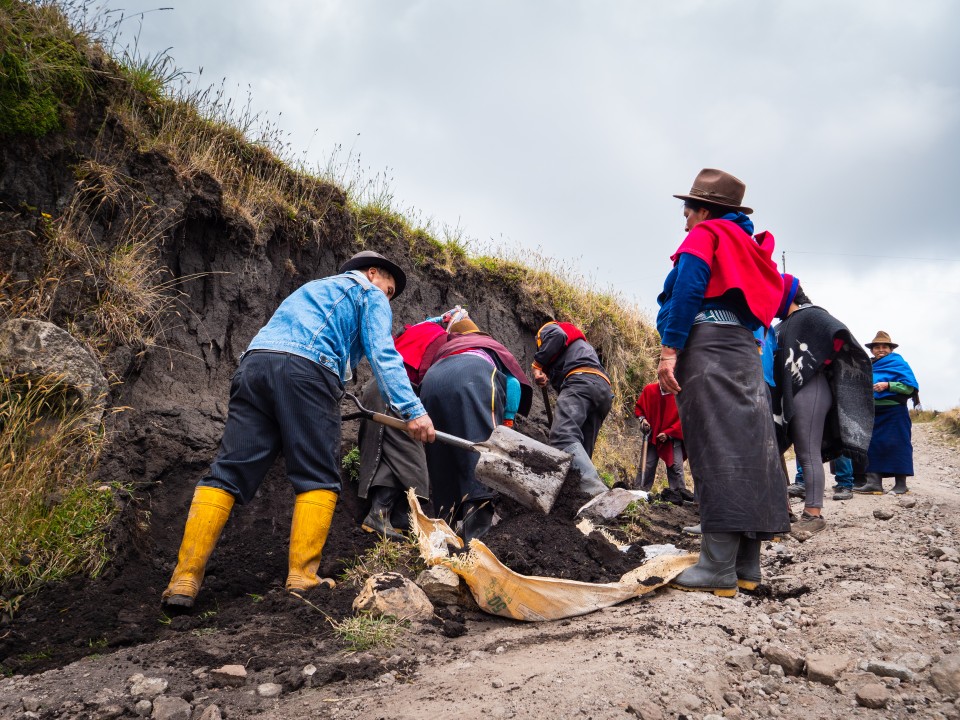 Minga -  Lavoro comunitario