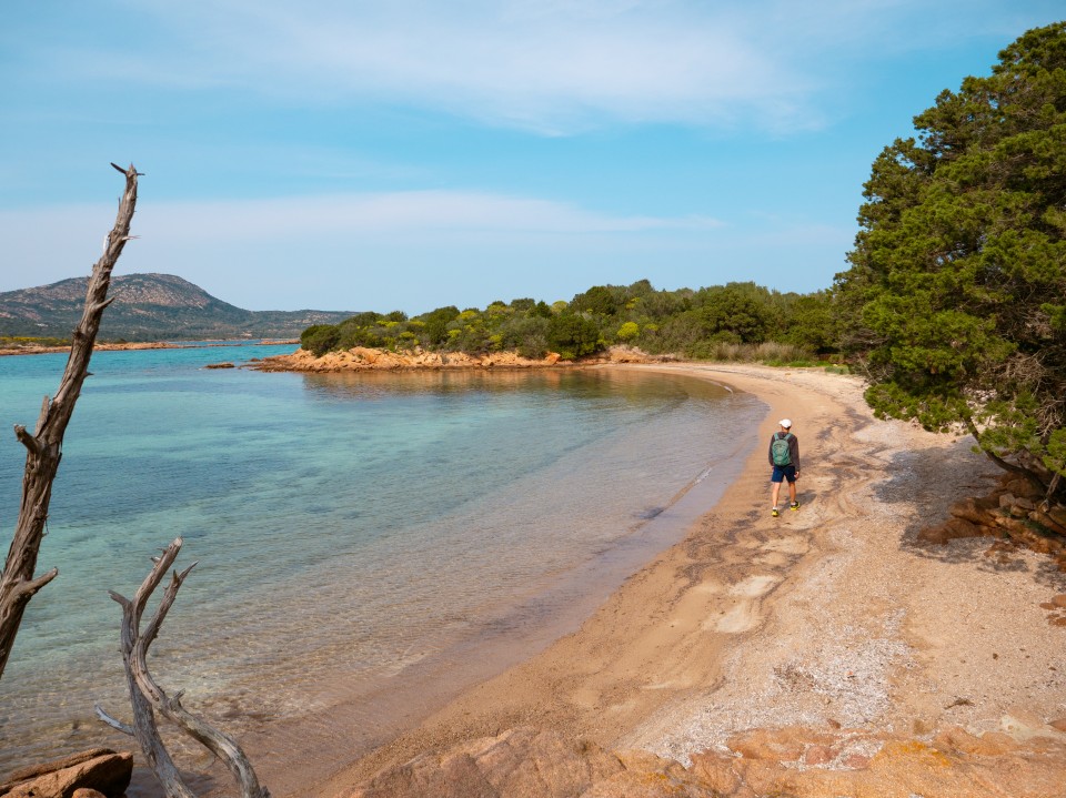 Dintorni di Porto San Paolo Dintorni di Porto San Paolo