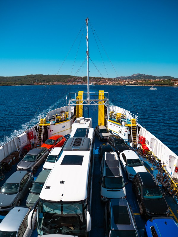 Traghetto per La Maddalena