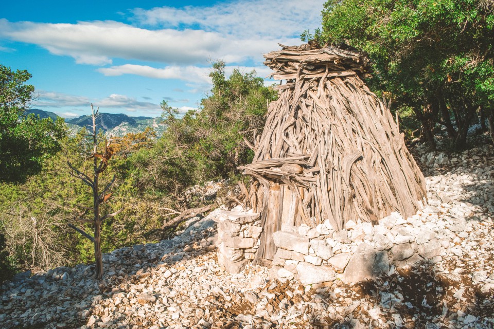 Trekking per Cala Mariolu