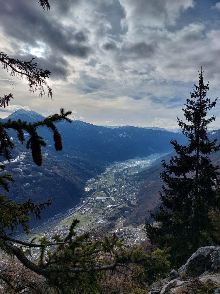 Panorama su Grosio, Grosotto e Mazzo