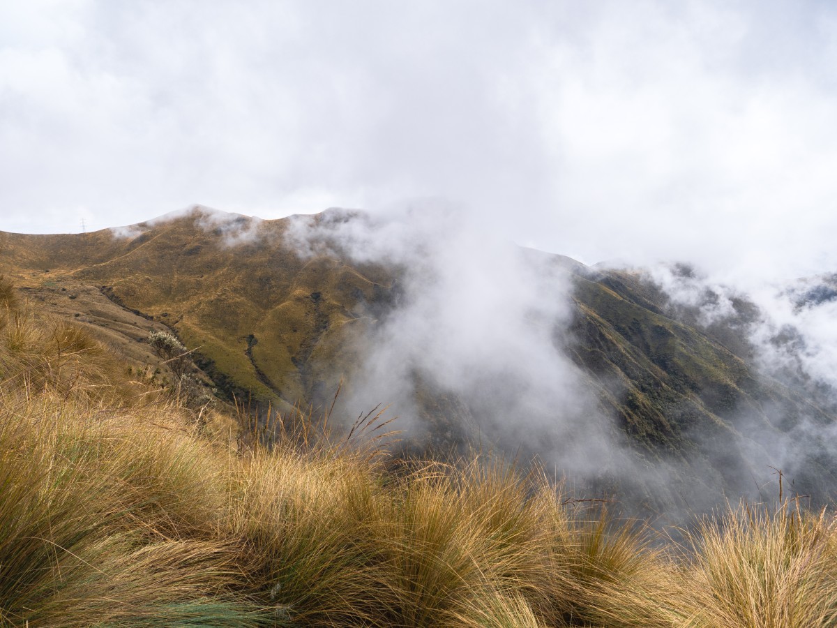 Sentiero per il Rucu Pichincha